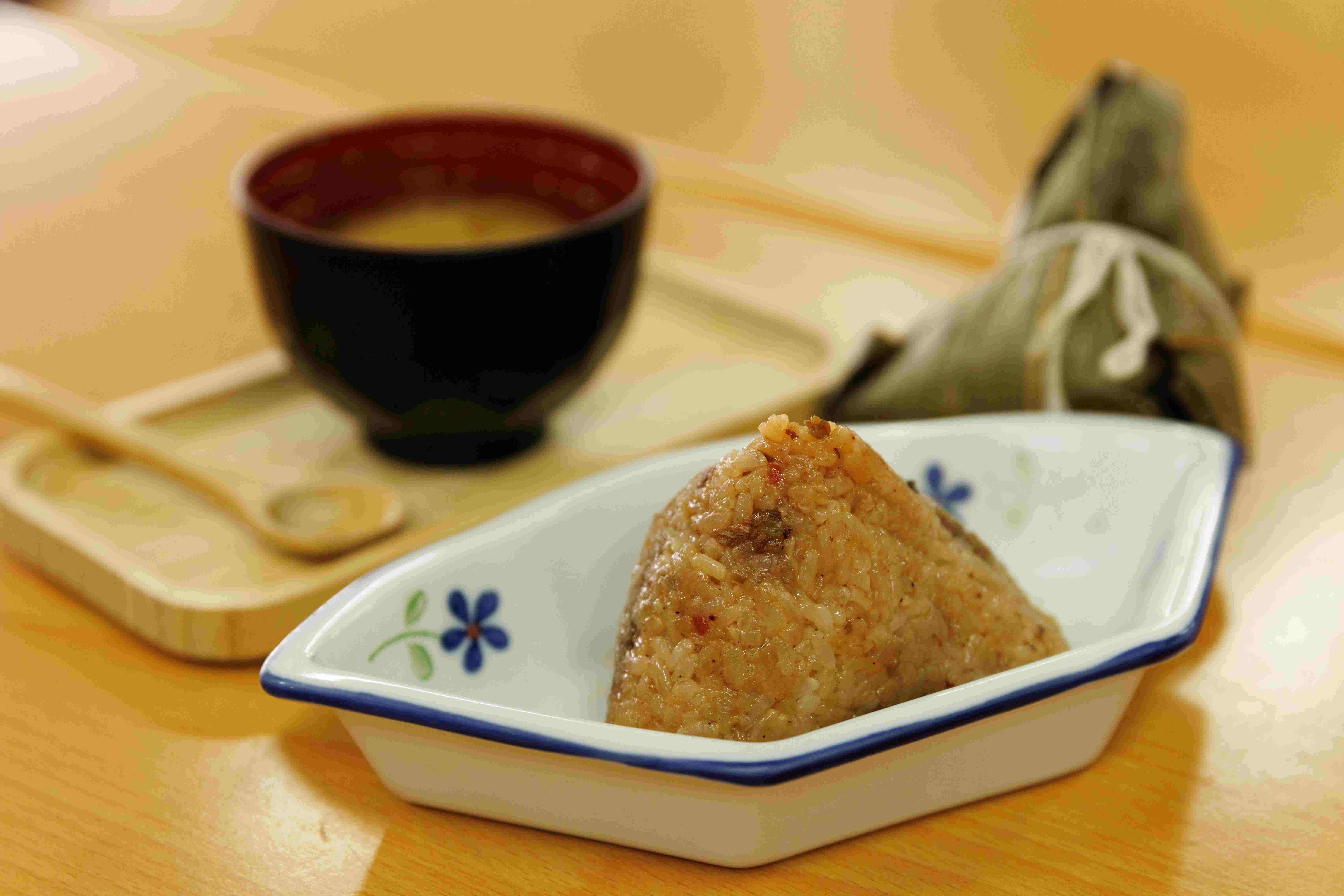 以在地食材包成的手工粽子，食材來源近、旅程短，吃得到最新鮮的好味道。