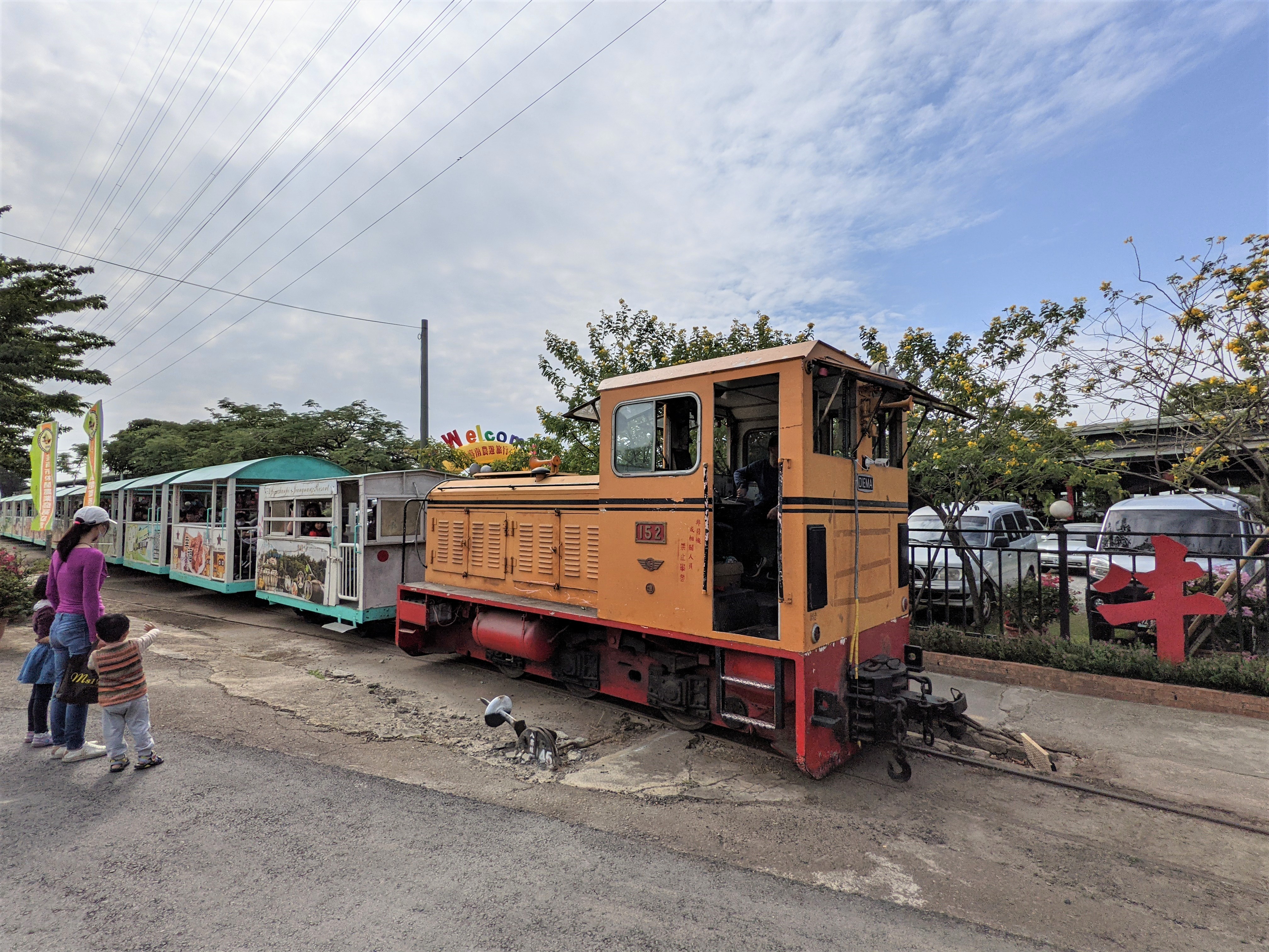 新營糖廠八翁線是現有五分車營運路線最長的。