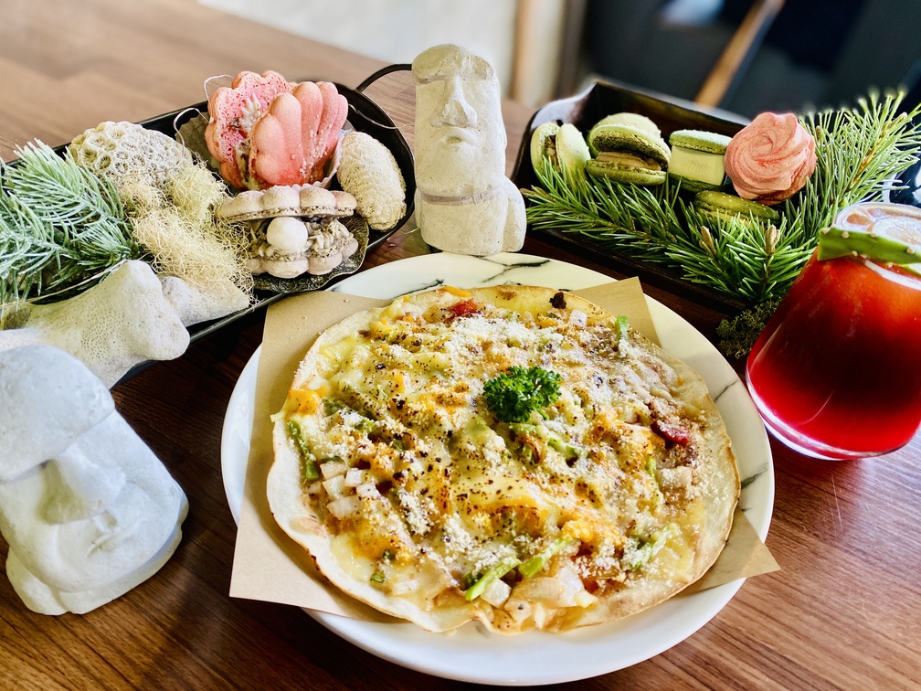 仙人掌入菜，化作薄餅、甜點、咖啡等特色料理