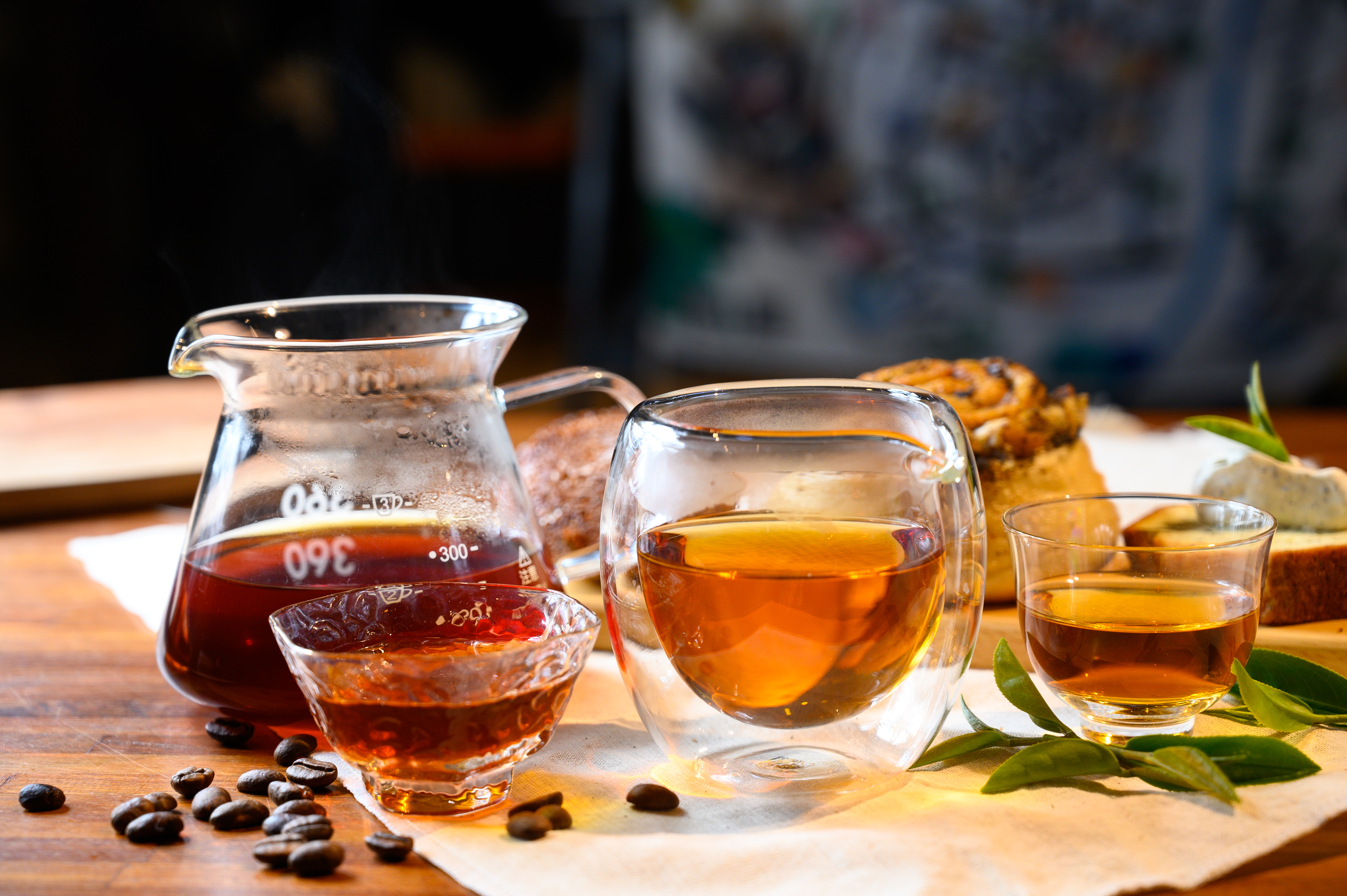 好茶咖啡工作室的好茶與咖啡，麵包與甜點也有加入茶製成特有的口味。