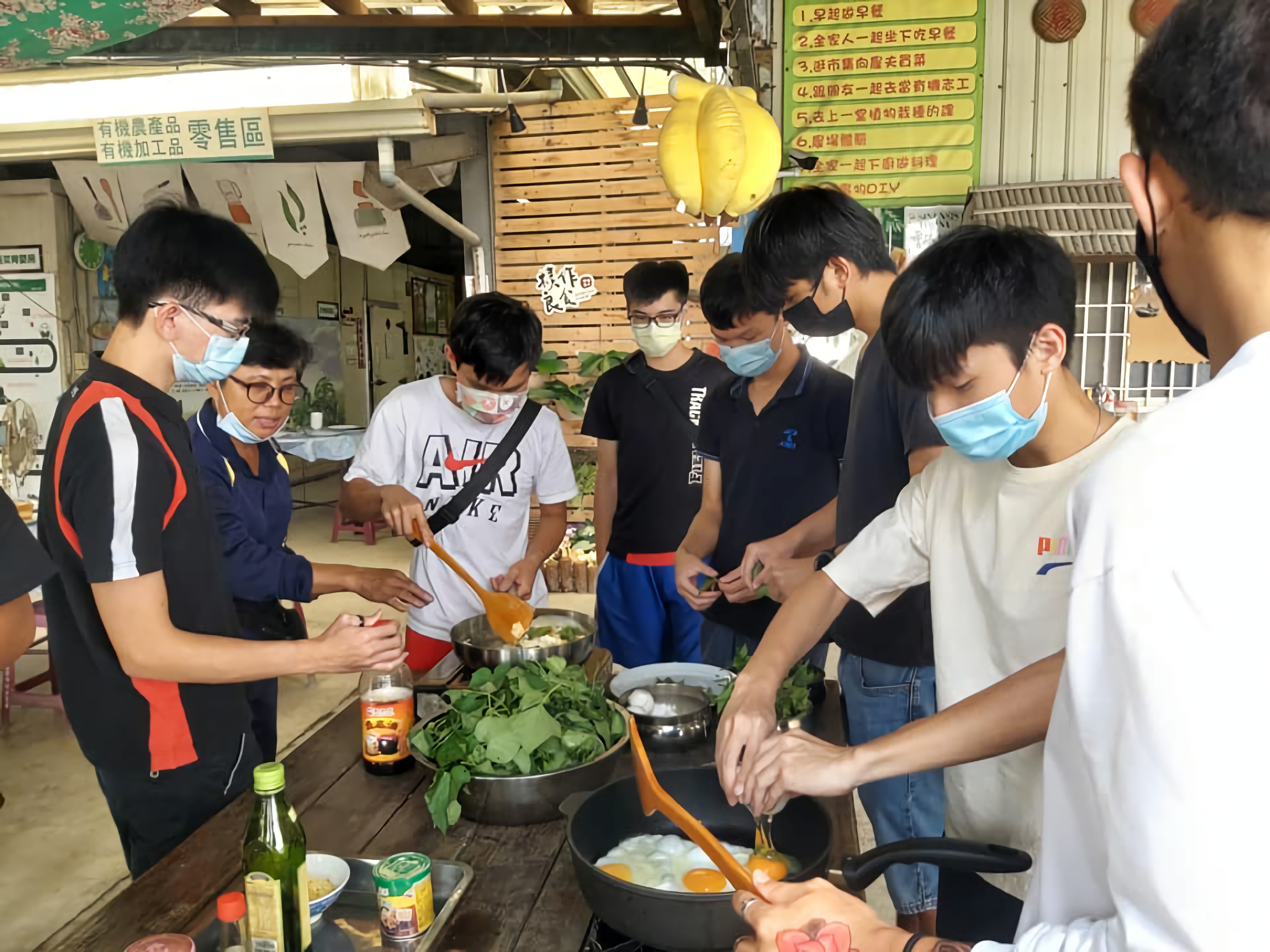 農場的DIY體驗活動，洗手作羹湯，現場吃好料。農場提供